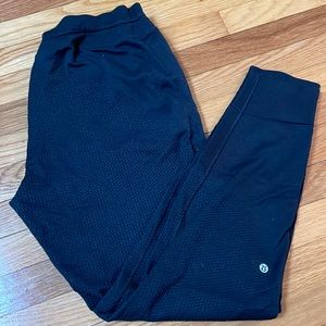Lululemon engineered warmth black size 12